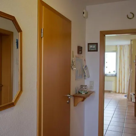 Inselblume 30 - Rustikale Mit Meerblick In *